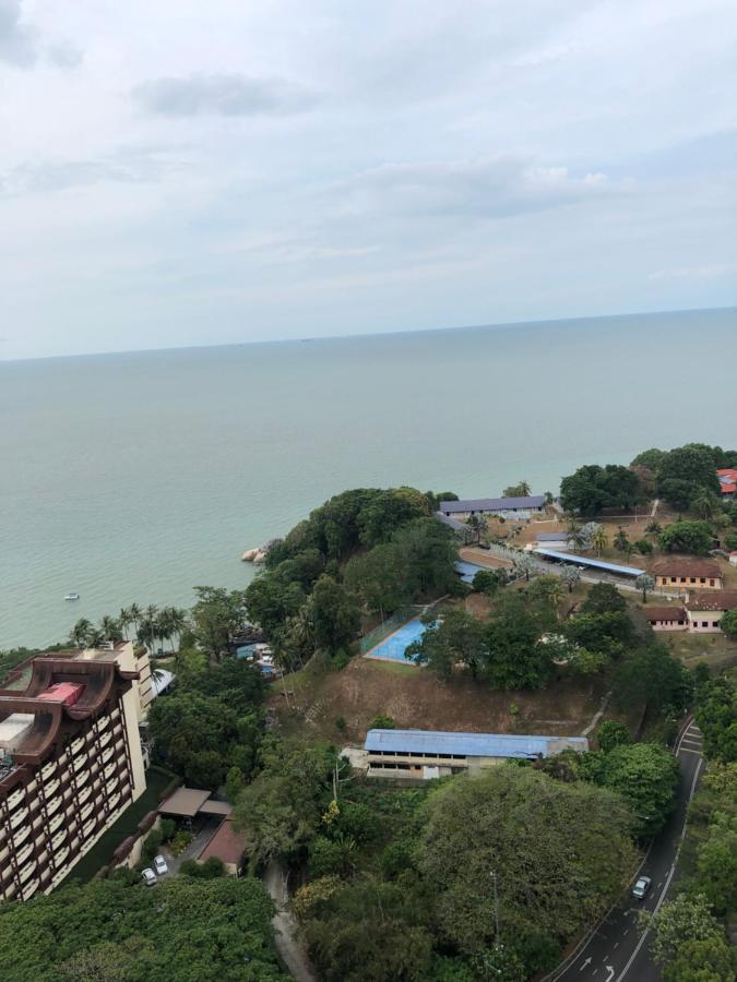 Beach Resort Home Stay Sri Sayang Apartment Batu Ferringhi 2Bedroom 외부 사진