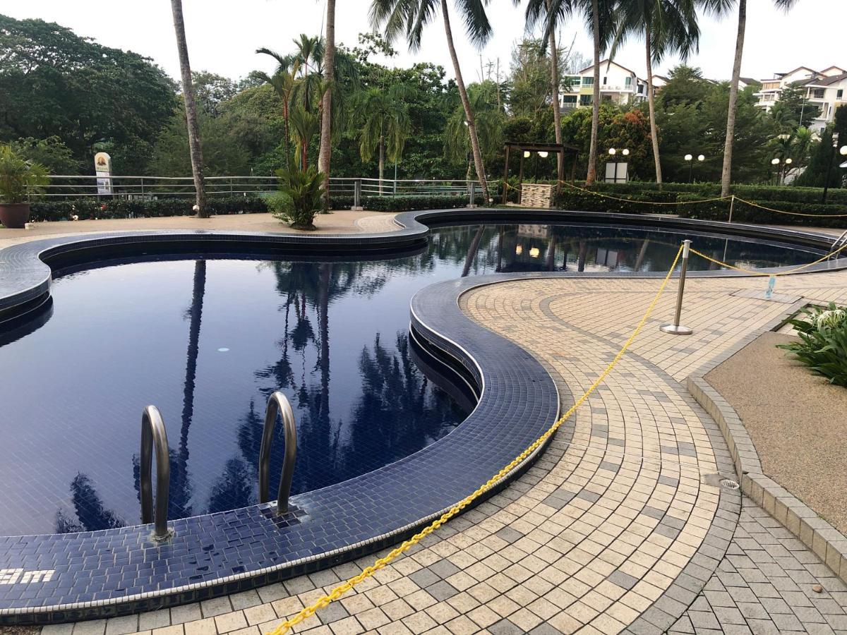 Beach Resort Home Stay Sri Sayang Apartment Batu Ferringhi 2Bedroom 외부 사진
