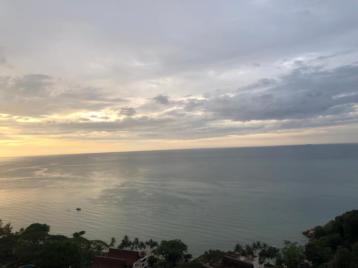 Beach Resort Home Stay Sri Sayang Apartment Batu Ferringhi 2Bedroom 외부 사진